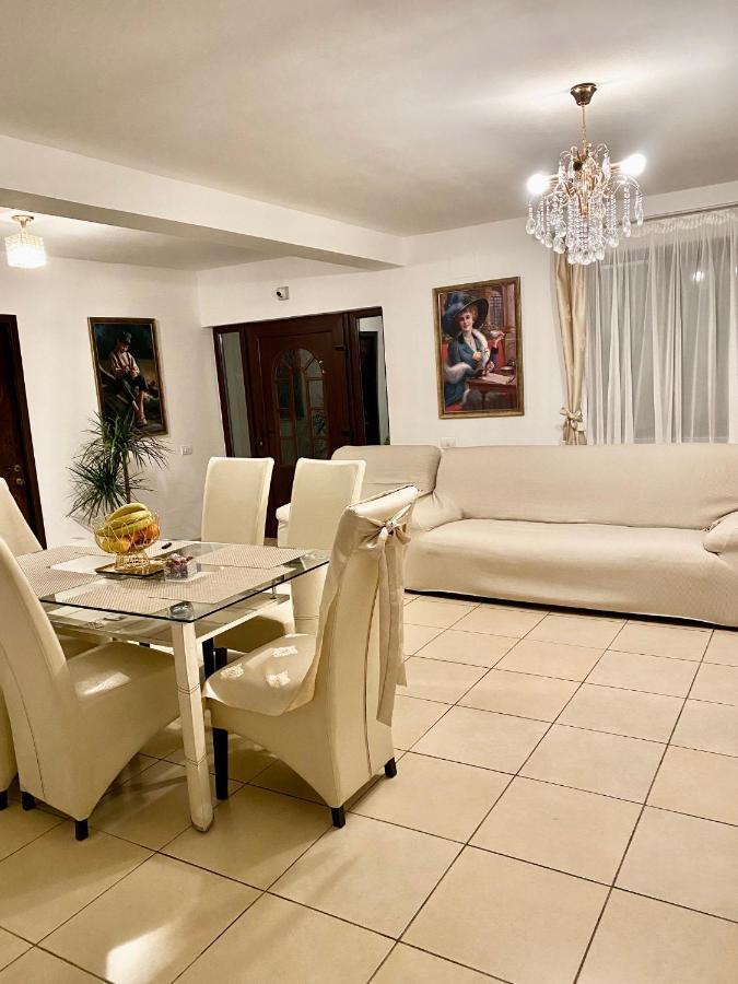 Hotel Magnolia Vama Veche Zewnętrze zdjęcie